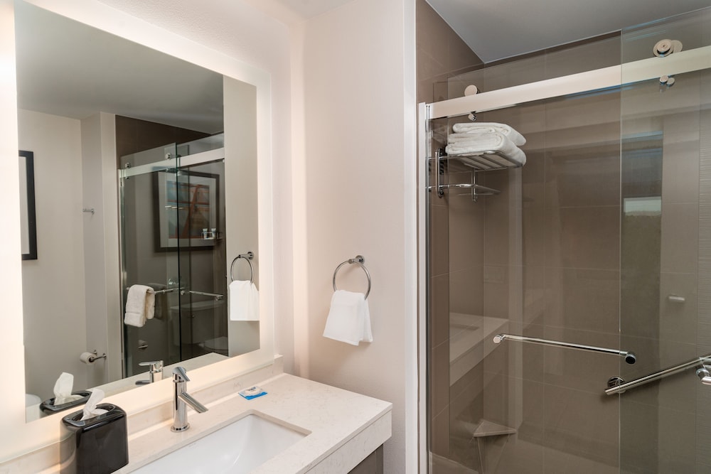 Hyatt House Nashville Airport 6/44