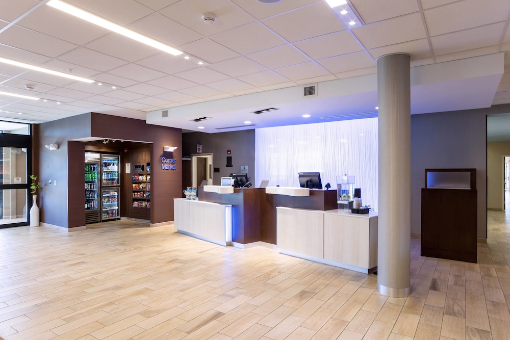Fairfield Inn Suites Decorah 2/31