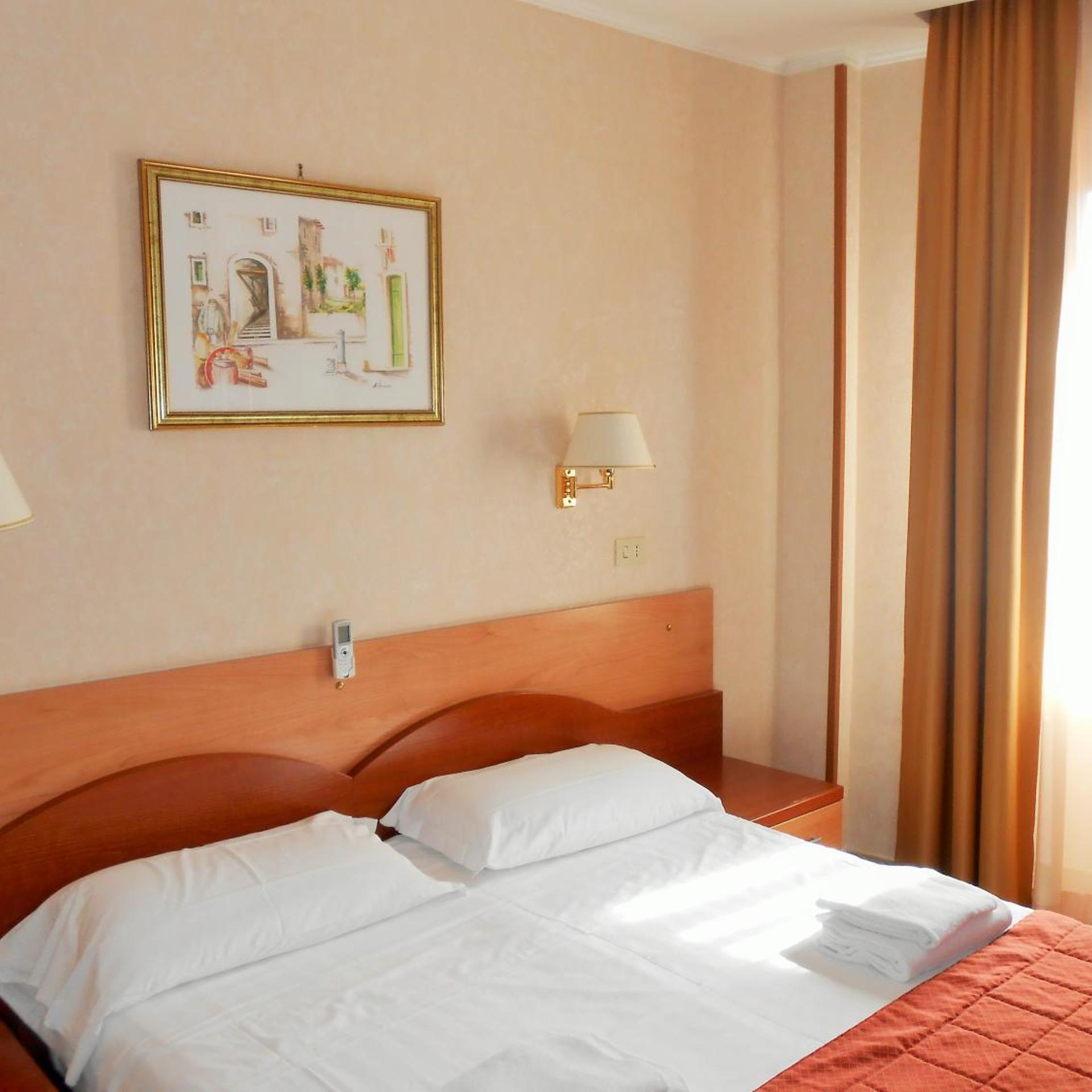 Classic, Double Bed