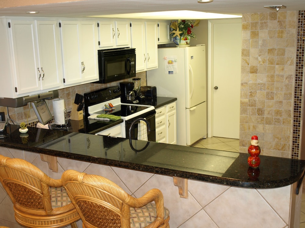 Summit by South Padre Condo Rentals 5/13