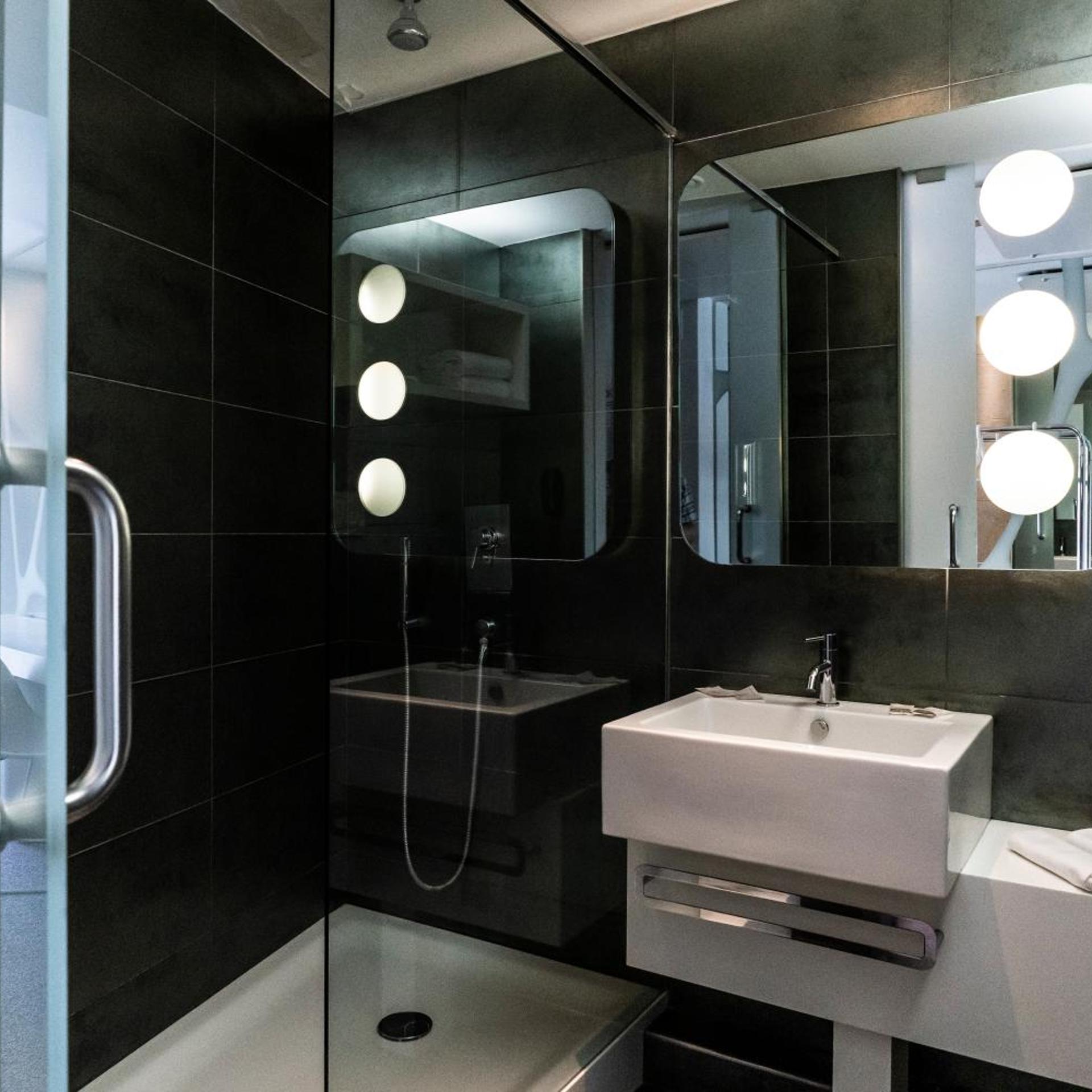 غرفة سوبيريور بسرير كينج، A Point Arezzo Park Hotel 4/6