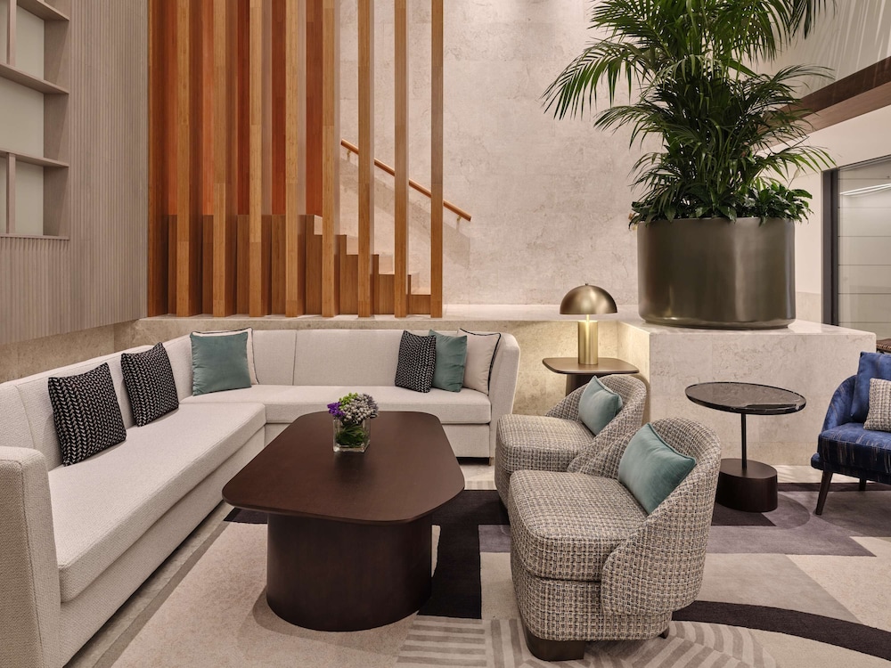 Grand Hyatt Kuwait Residences 28/44