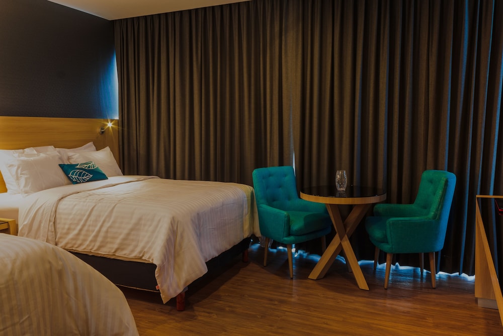 Hotel Kavia Monterrey 20/50