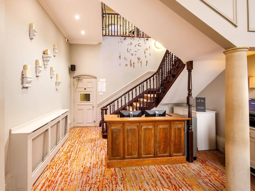 Mercure Bristol North The Grange Hotel 4/50