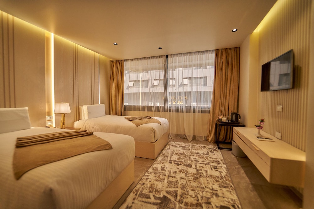 Gold’s Pyramids Hotel 19/42