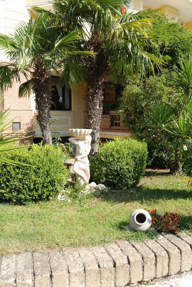 Caserta Antica Hotel 63/66