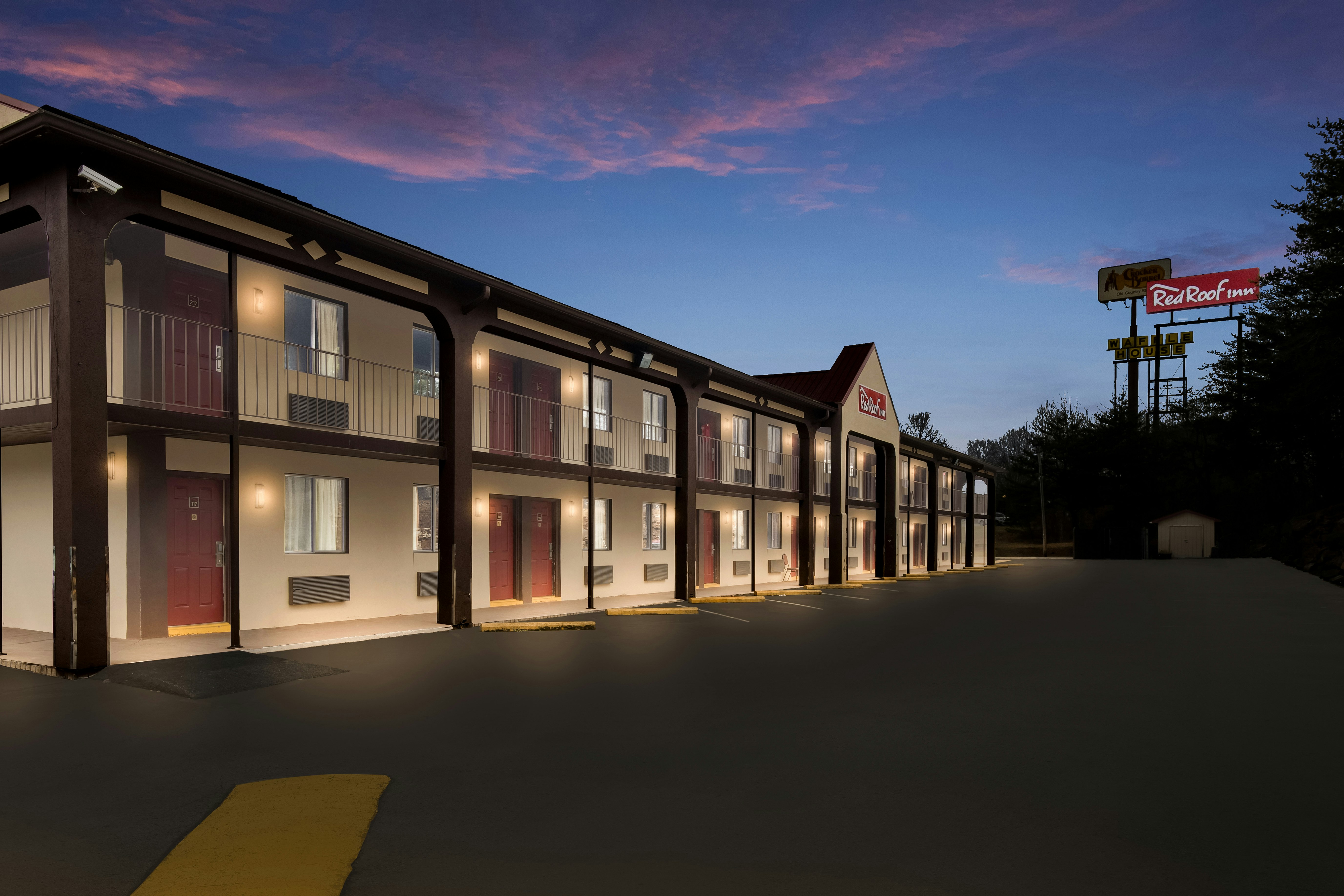 Red Roof Inn Crossville 6/28