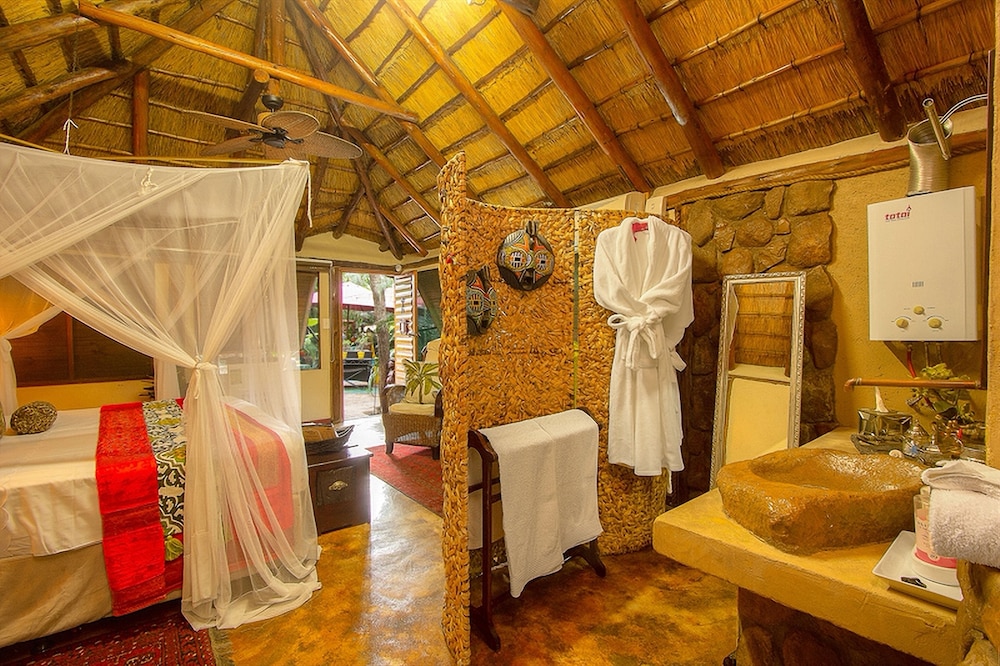 Kruger Wielewaal Restcamp 50/50