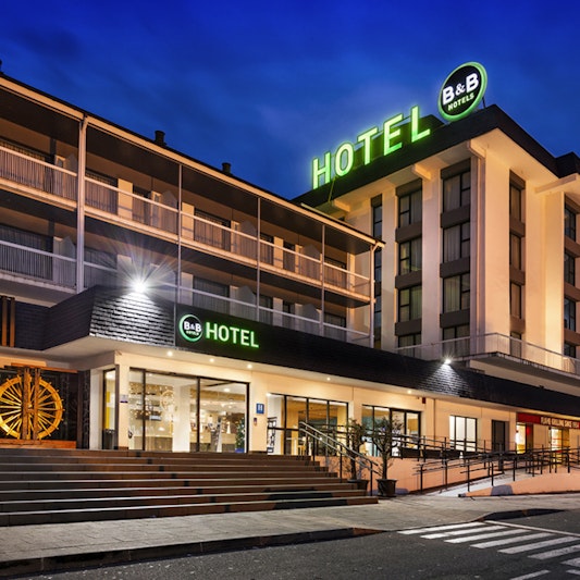 B&B Hotel Donostia San Sebastian Aeropuerto in OIARTZUN