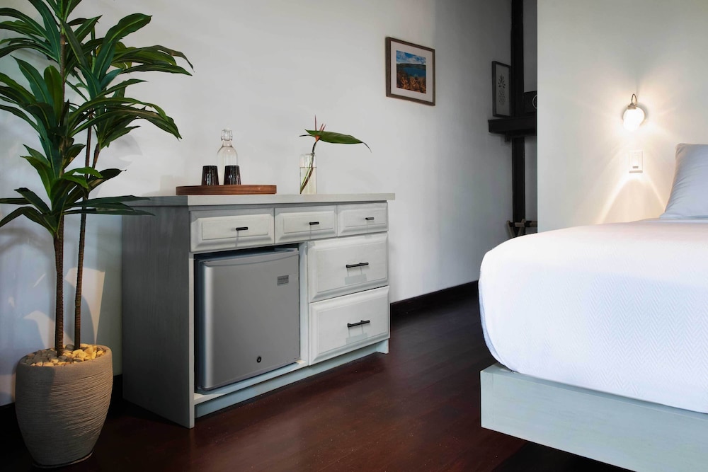 جناح بسرير كينج بإطلالة على البحر، Puerta Azul Hotel 6/7