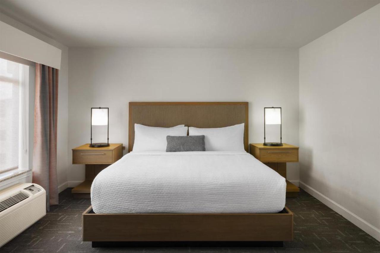 Best Western Premier Houston Downtown/Convention Center Hotel 9/35