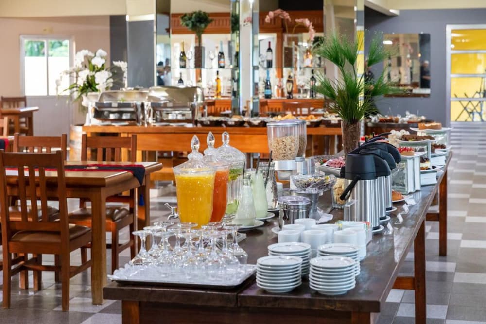 CANZI CATARATAS HOTEL 25/50