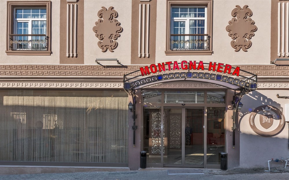 Hera Montagna Hotel 13/71