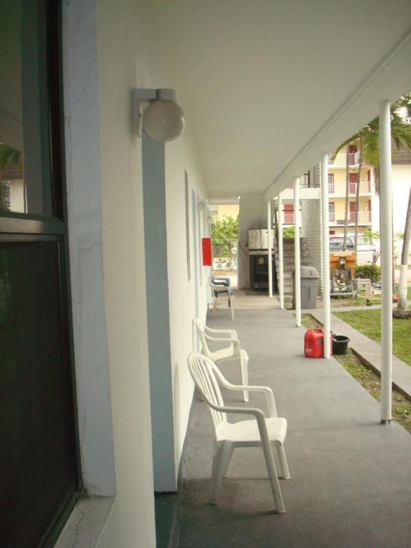 Miami Springs Inn 2/26