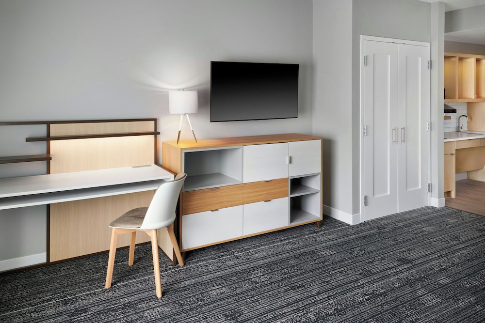 Towneplace Suites By Marriott Calhoun 37/50