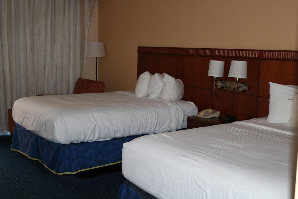 Baymont By Wyndham Columbia Northwest 19/42