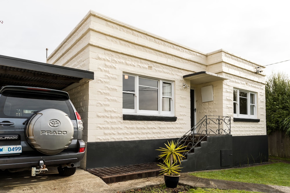 Burnie City Apartments 2/43