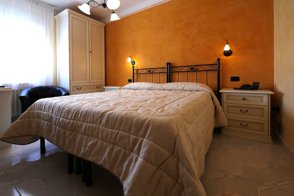 Mediterraneo Hotel 26/73