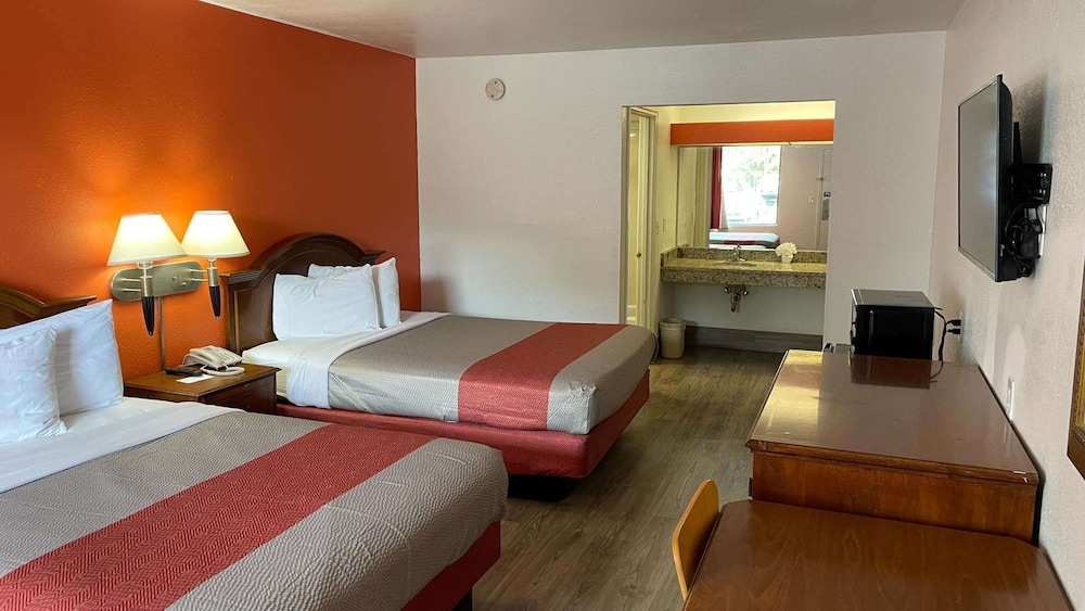 Motel6 Pooler, GA - Savannah Airport 16/50