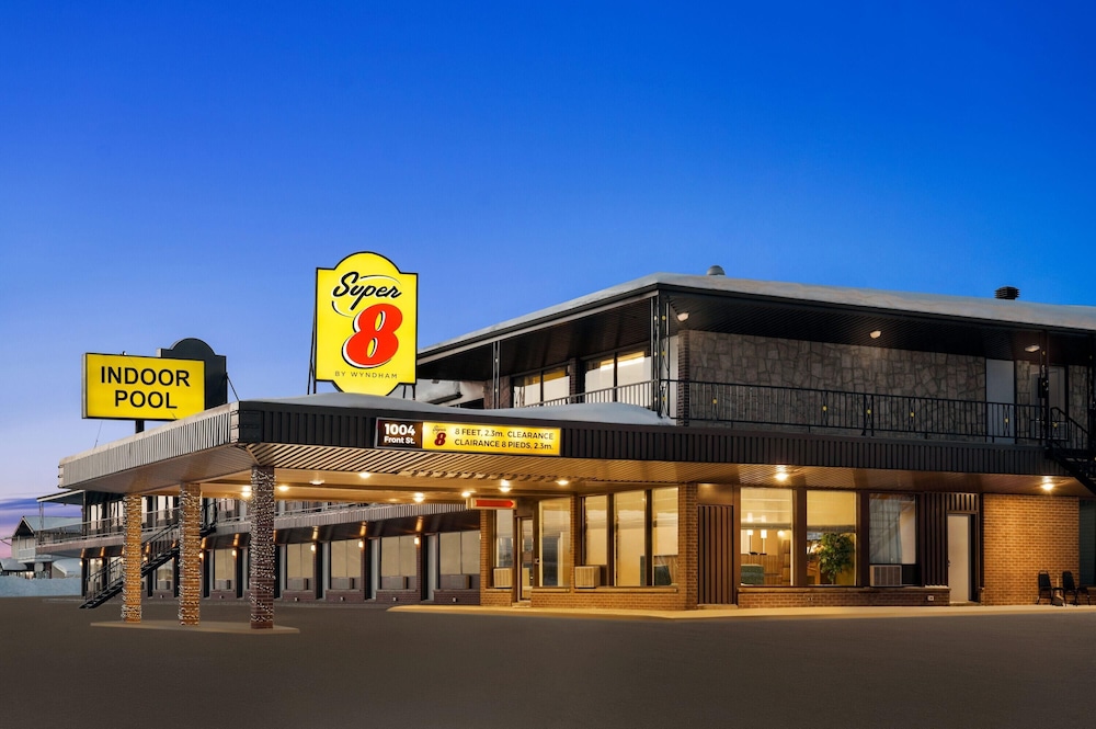 Super 8 By Wyndham Hearst On 1/48