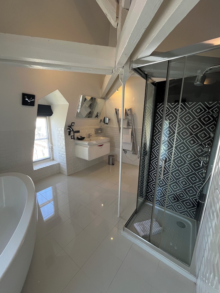 Art Hotel Rochecorbon 74/74