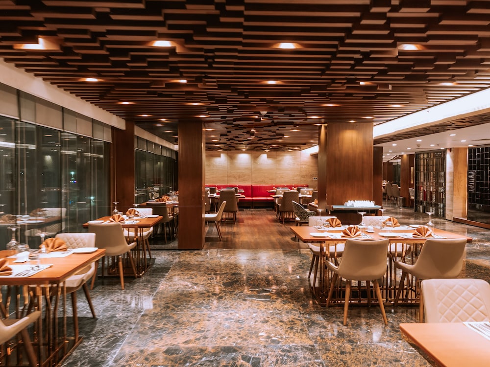 THE PENINSULA CHITTAGONG 51/60