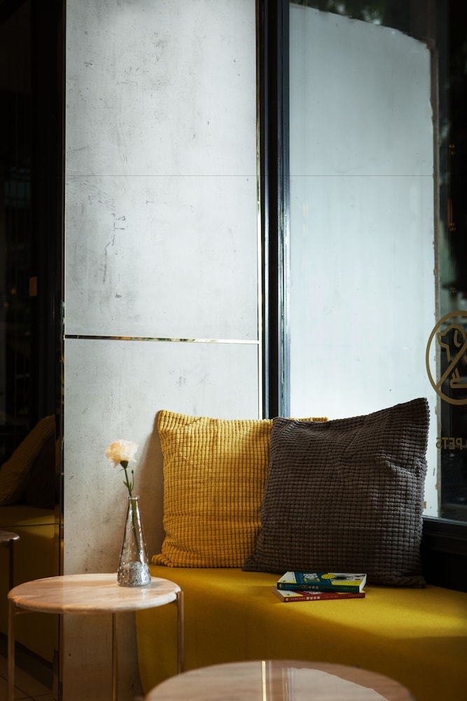 Gold3 Boutique Hotel 46/47