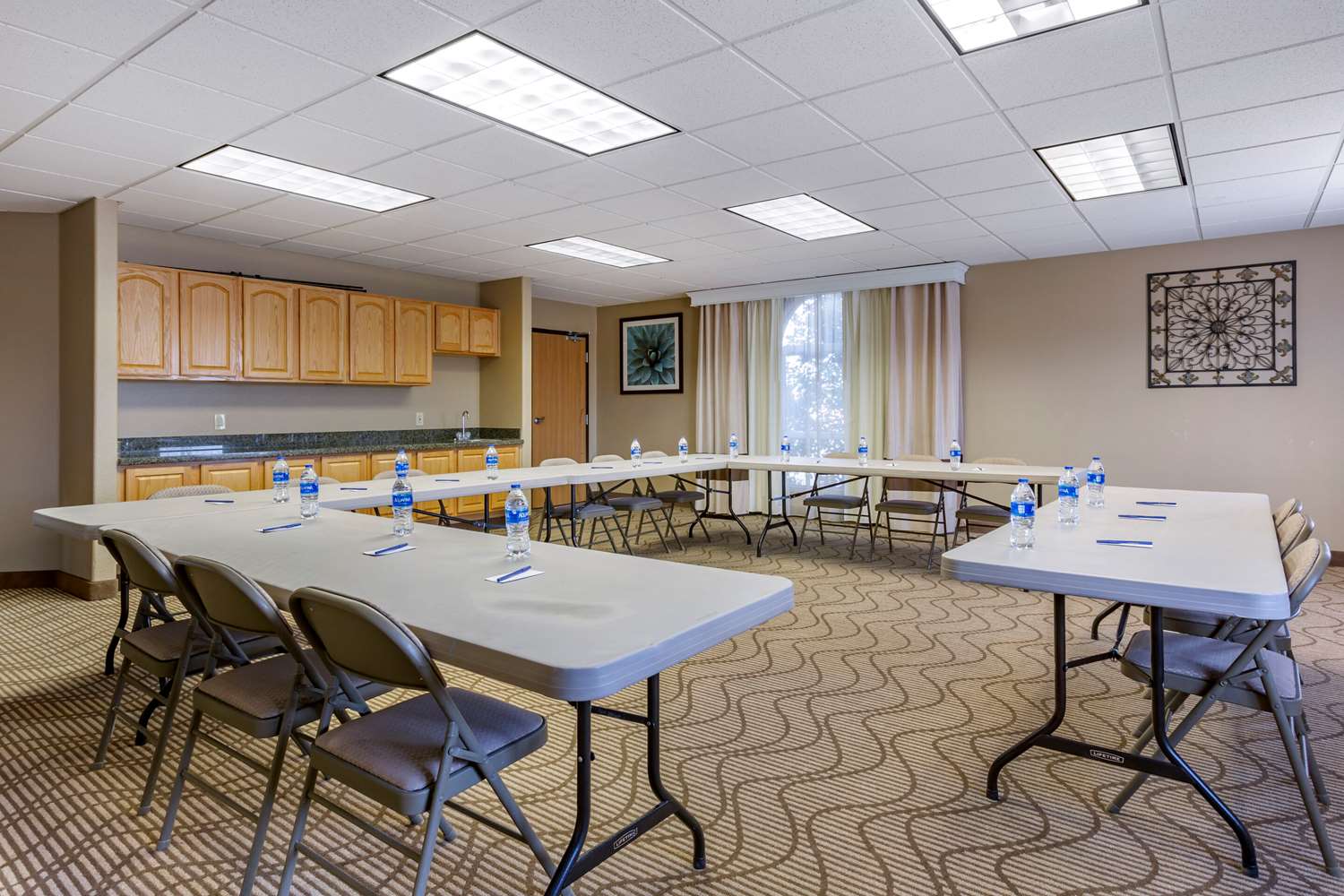 Comfort Inn & Suites Deming 33/41