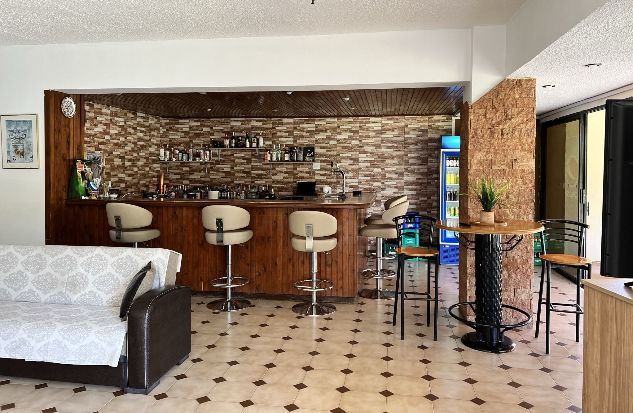 Golden Days Hotel 11/50
