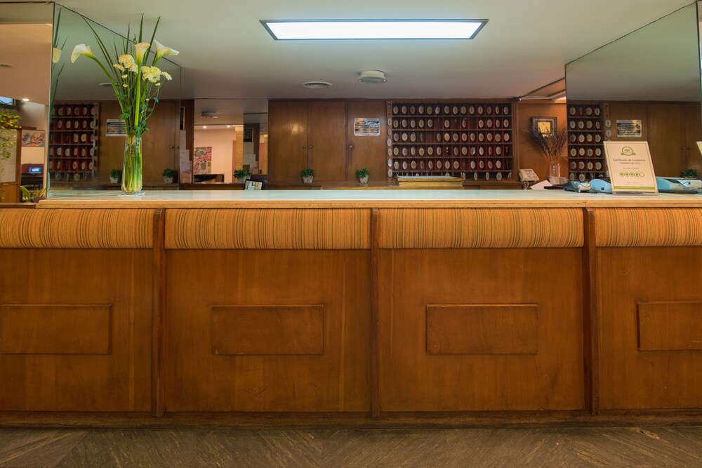 Gran Hotel Continental 5/50