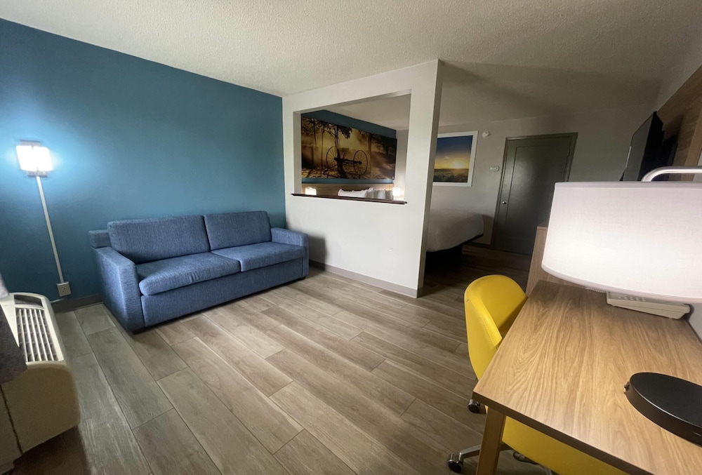 Days Inn And Suites By Wyndham York 14/28
