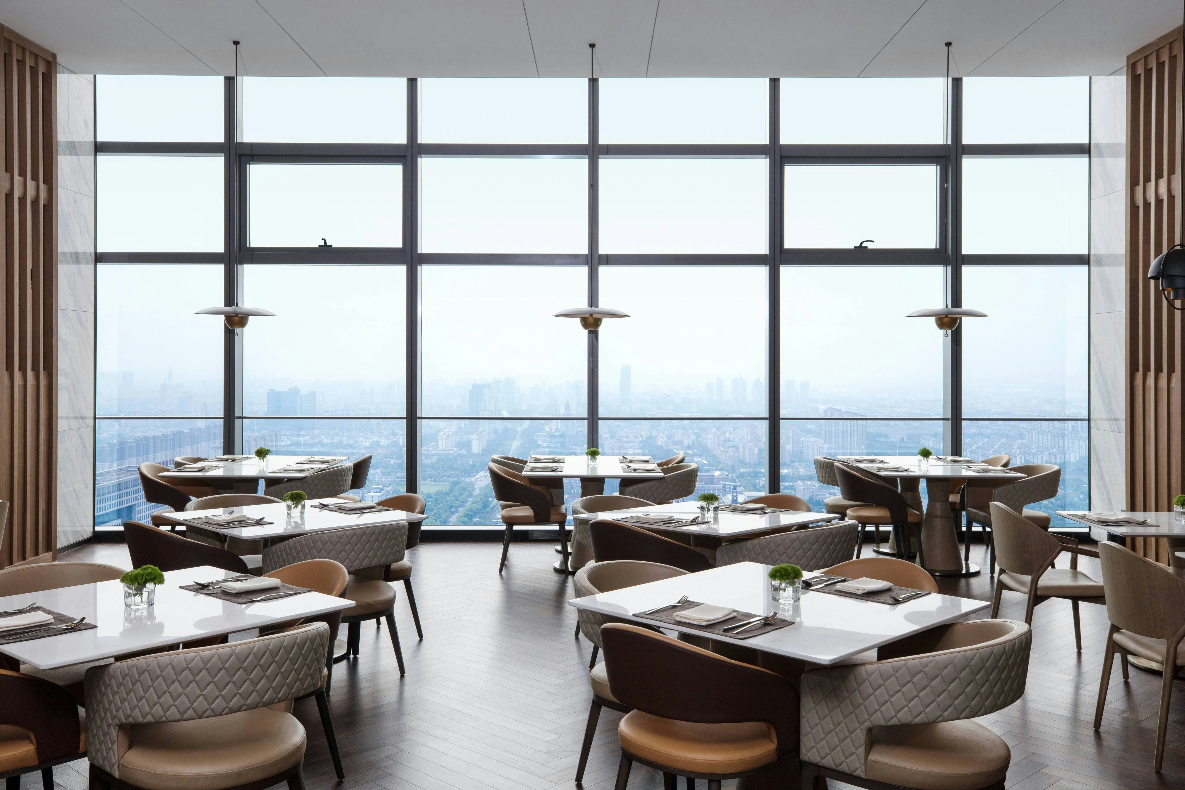 Zhangjiagang Marriott Hotel 18/38