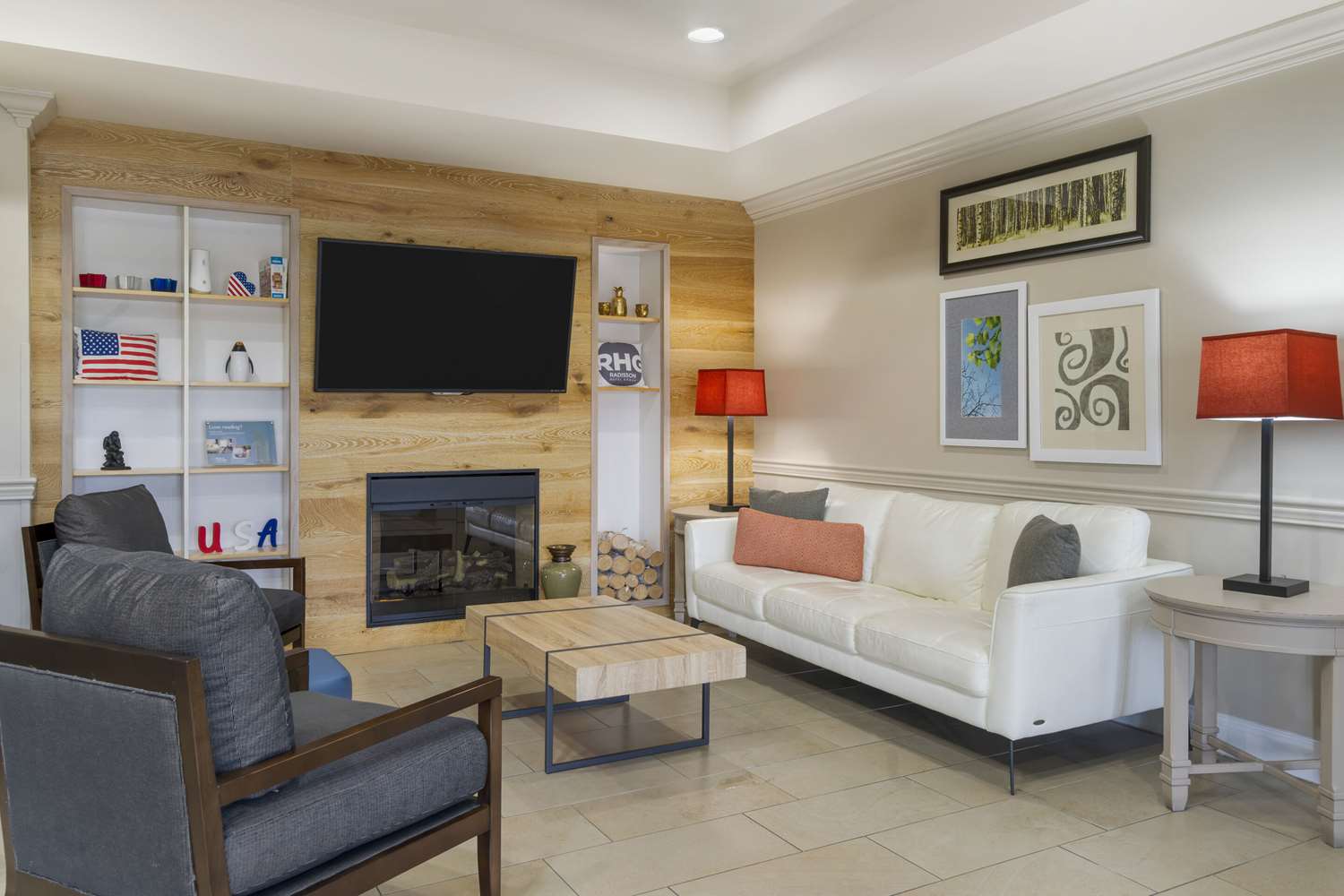 Country Inn and Suites by Radisson Tampa Airport North FL 28/48
