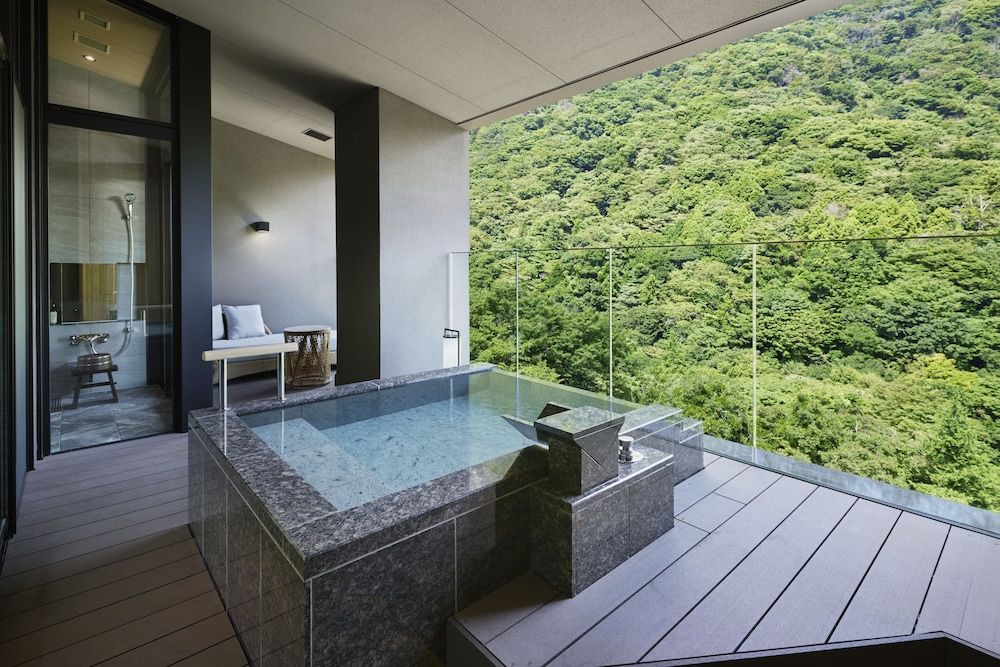 Hotel Hatsuhana 30/55