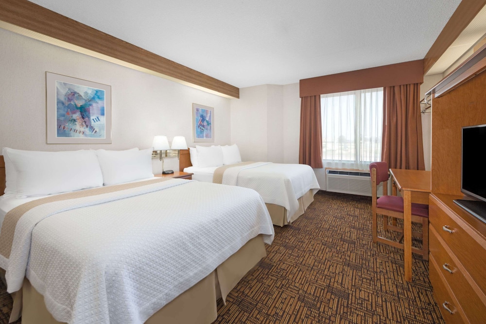 Days Inn By Wyndham Liberal Ks 5/17