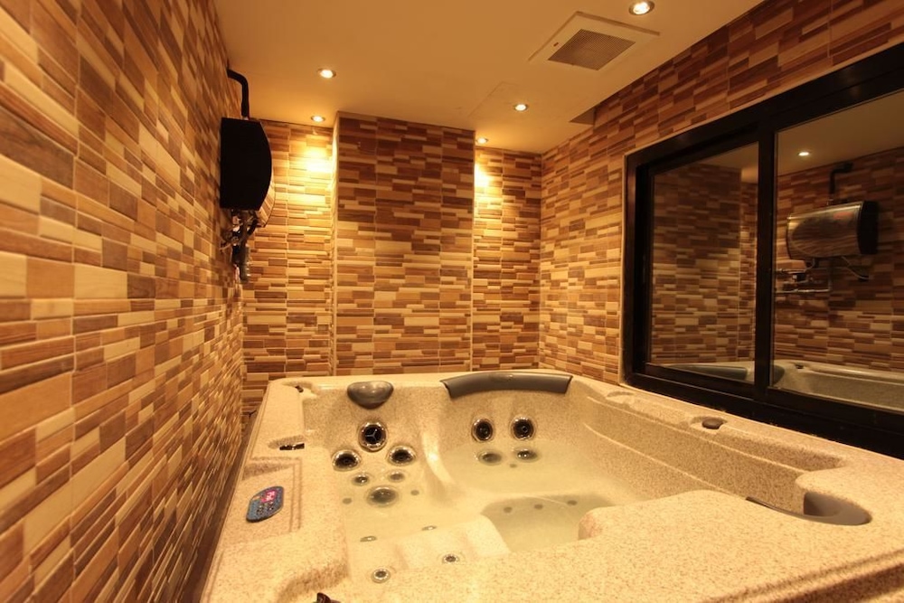 بلاتينيوم السبعين للأجنحة الفندقية(Platinum Seventy Serviced Apartments) 31/61