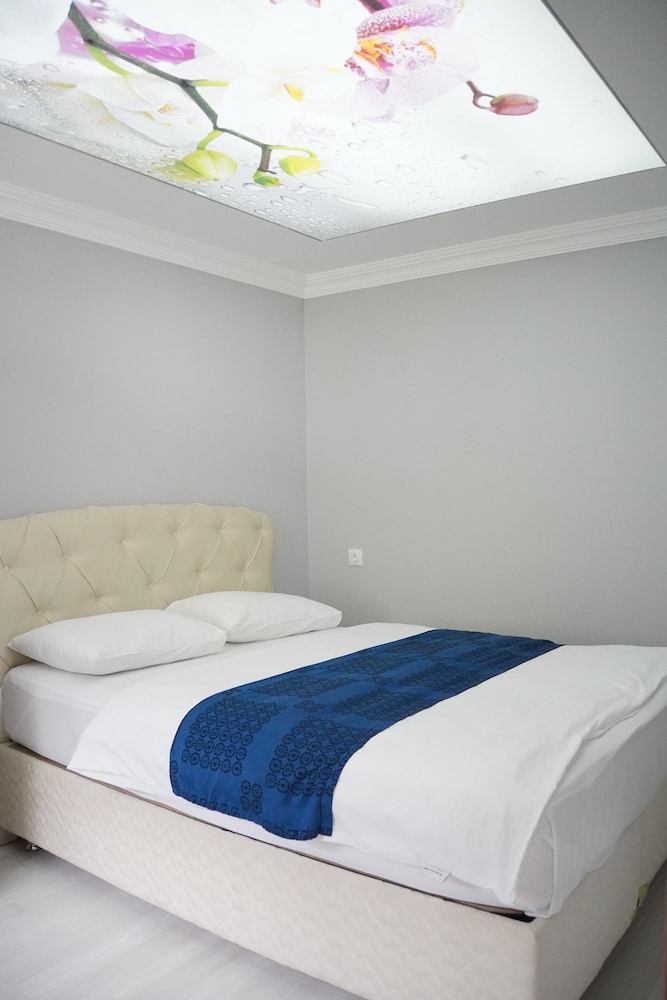 Ozbek Suit Otel 21/58
