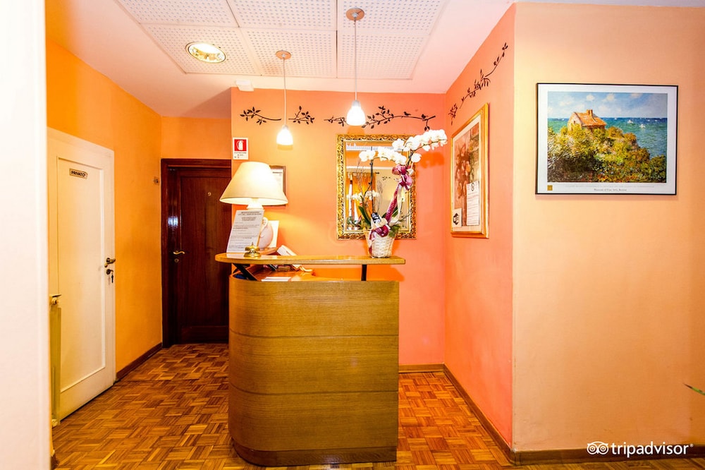 HOTEL LEOPOLDA 5/50