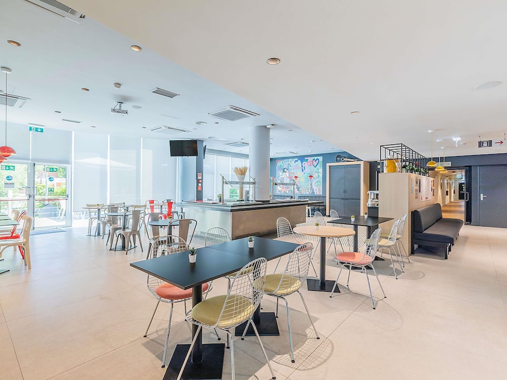 ibis Lisboa Alfragide 45/71