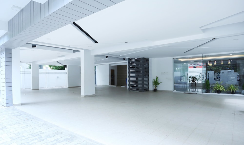 Treebo Trend Pechis Castle 33/42
