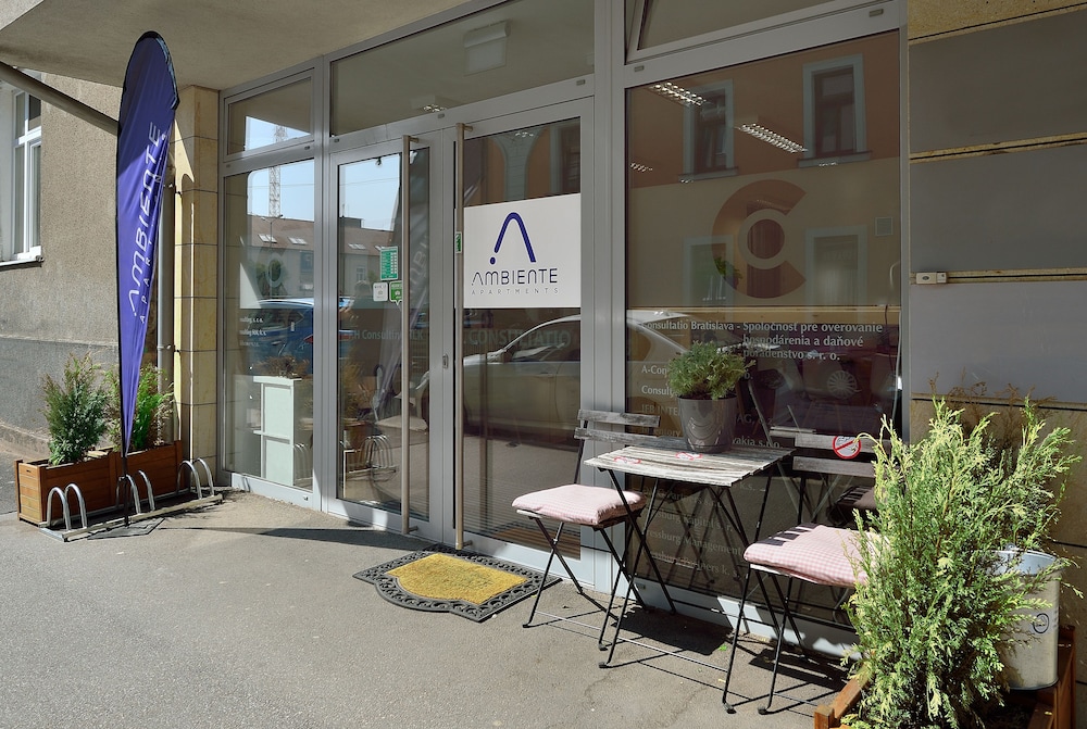 Ambiente Serviced Apartments - Centre 45/50