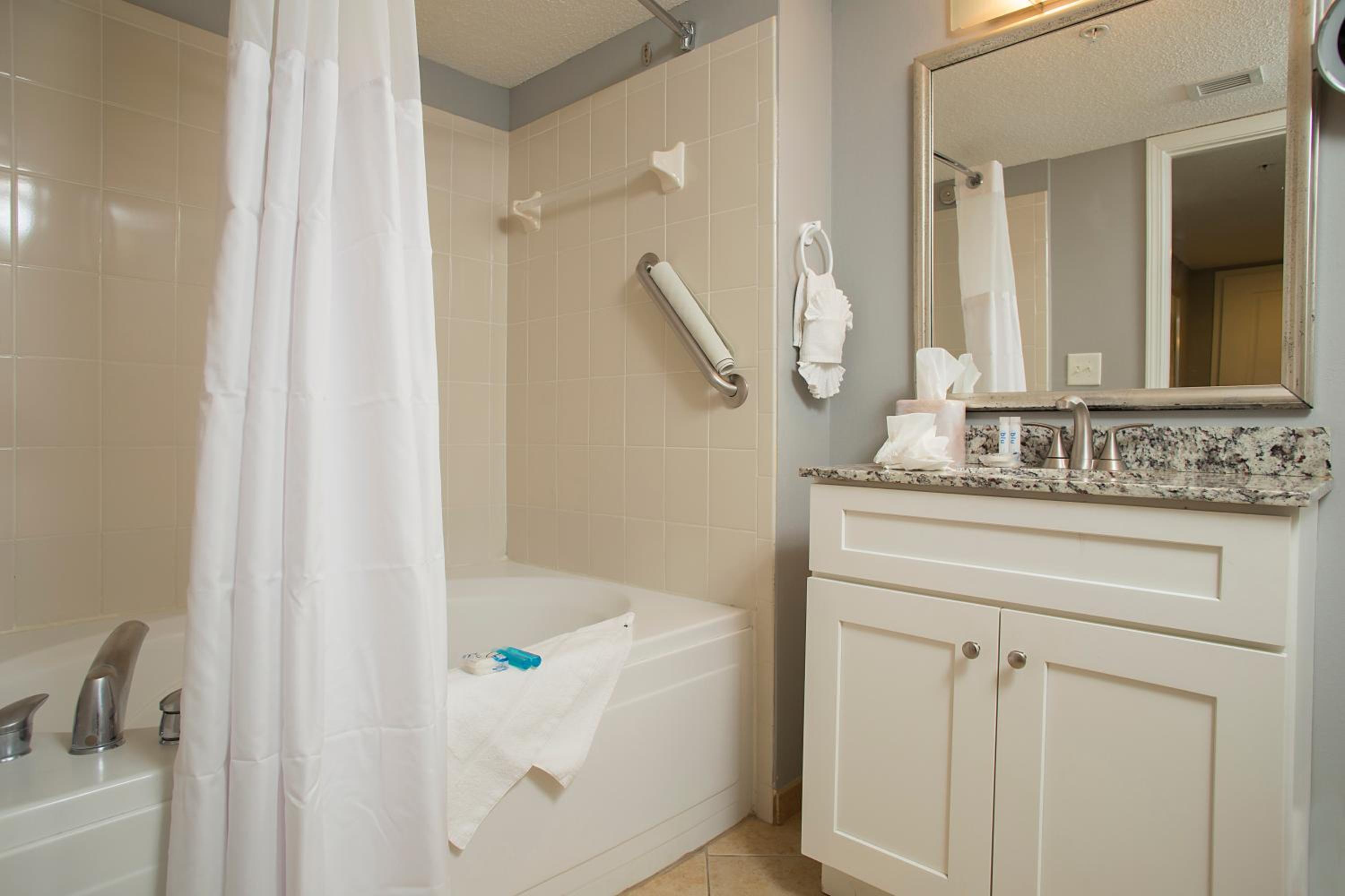 1 Bedroom, Suite, Ocean View, Hot Tub, Avista Resort 5/9