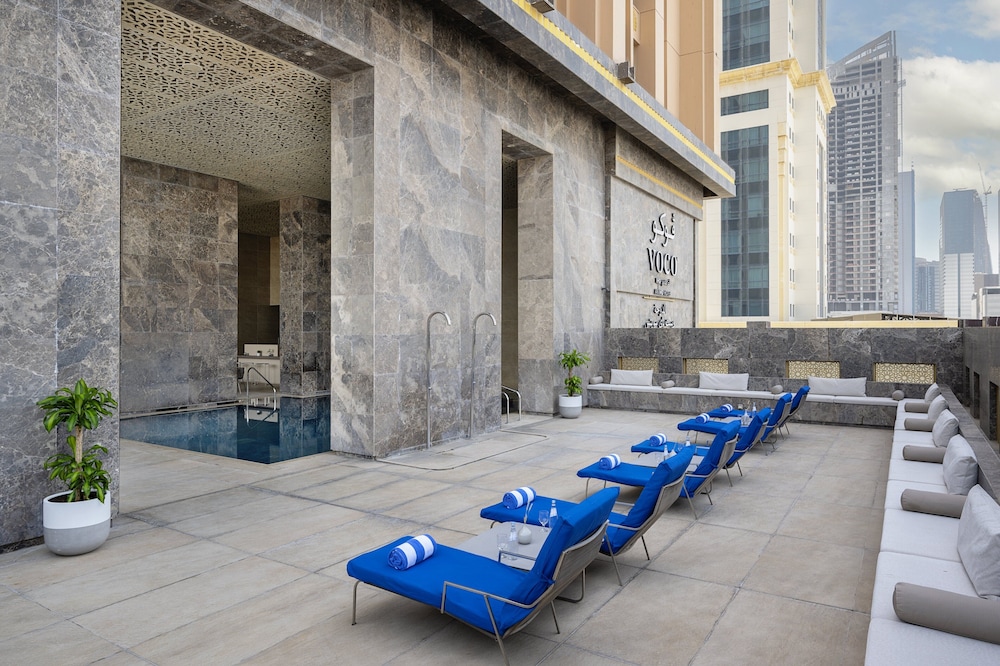 Voco Doha West Bay Suites 50/100