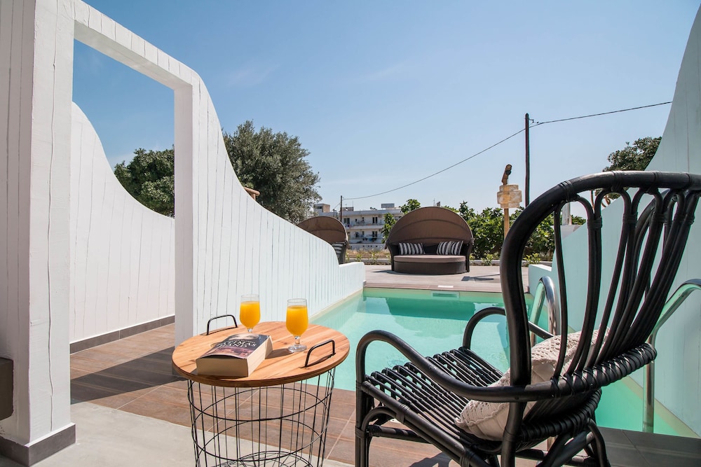 Malibu Boutique Studios 21/50