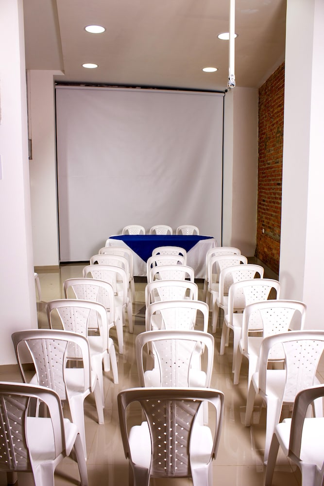 Hotel Marcari 27/30