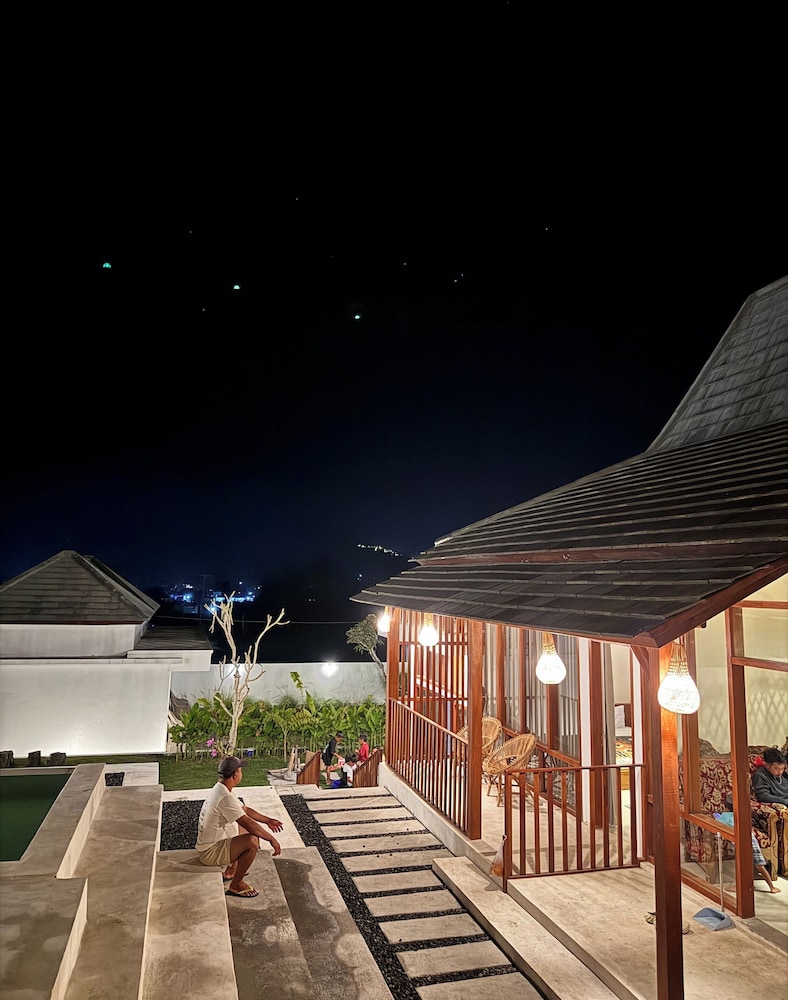 Volcano Side Bali by ZUZU 26/73
