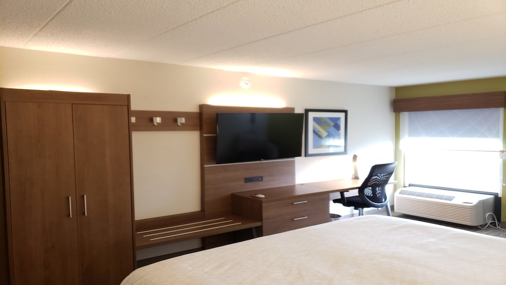 Holiday Inn Express Edgewood Aberdeen Bel Air 14/51