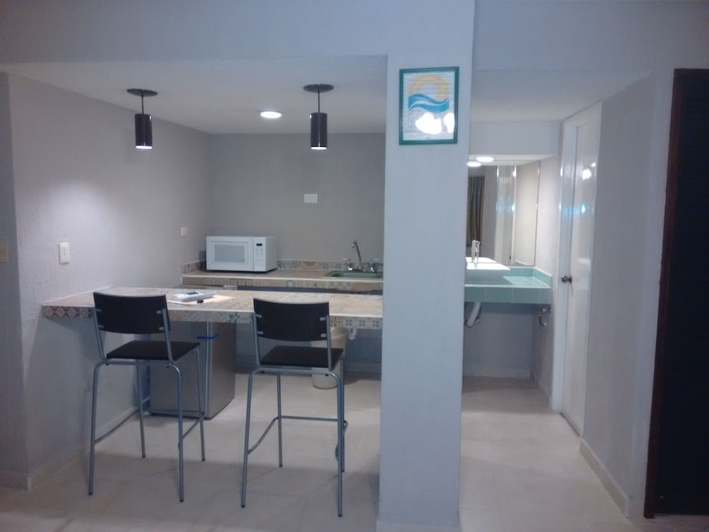CARIBE INTERNACIONAL CANCUN 48/71