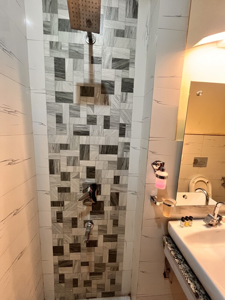 Hotel Oyster Pearl 49/50