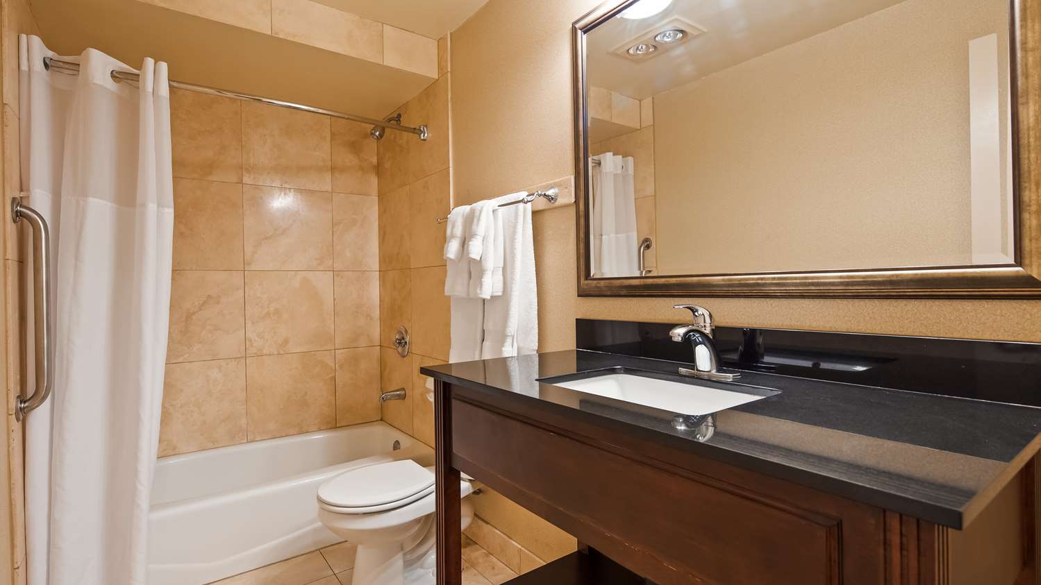 Wingate by Wyndham Bellingham Heritage Inn 48/48